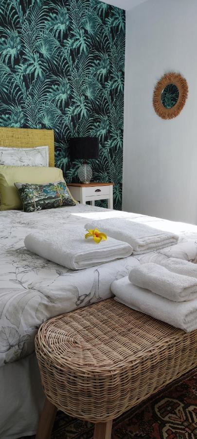 Villa Garriga Le Bois de Nefles  Екстер'єр фото